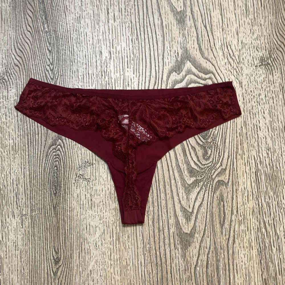 Size L thong Lace